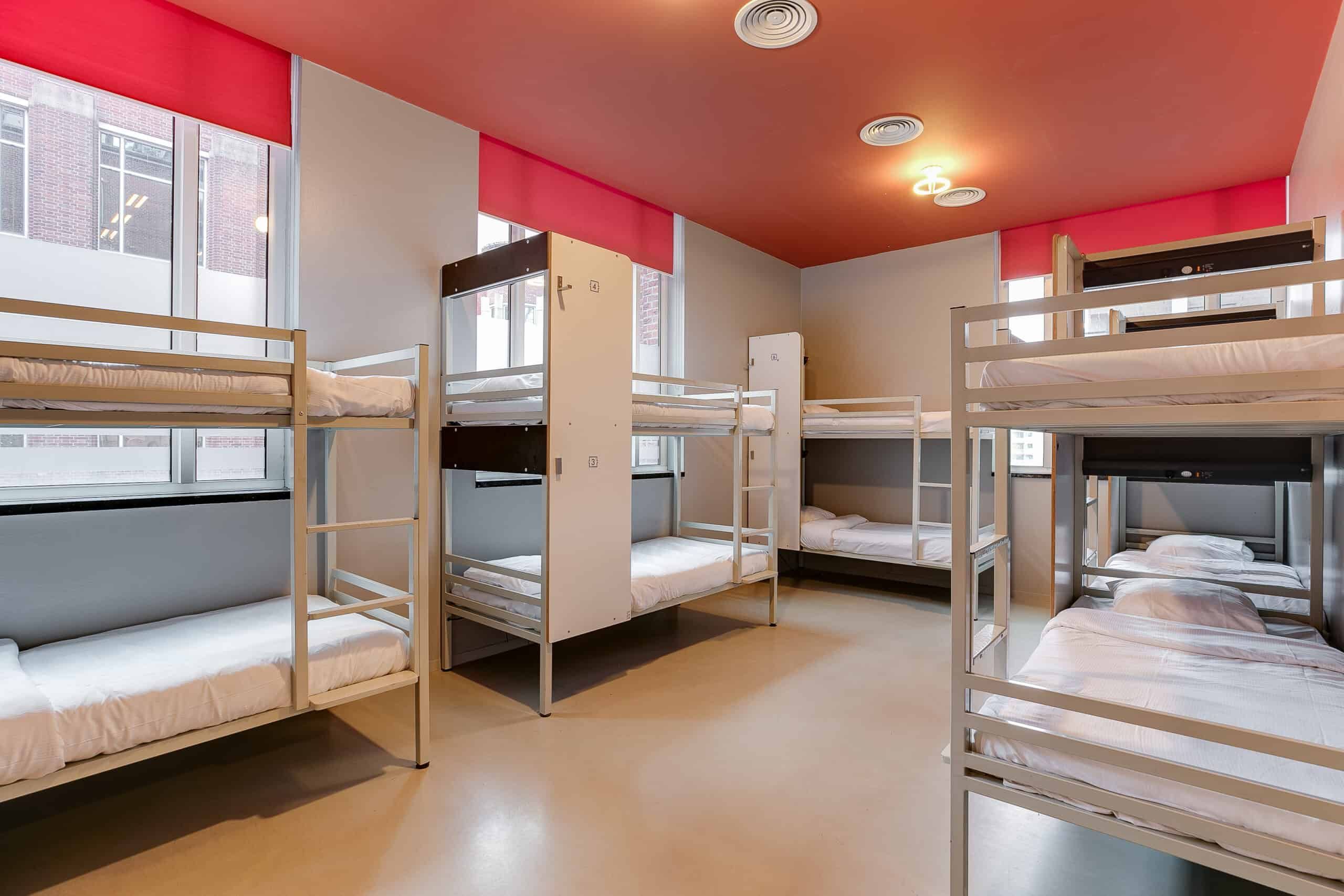 ClinkNOORD dorm rooms