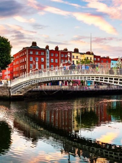 Halpenny Bridge in Dublin