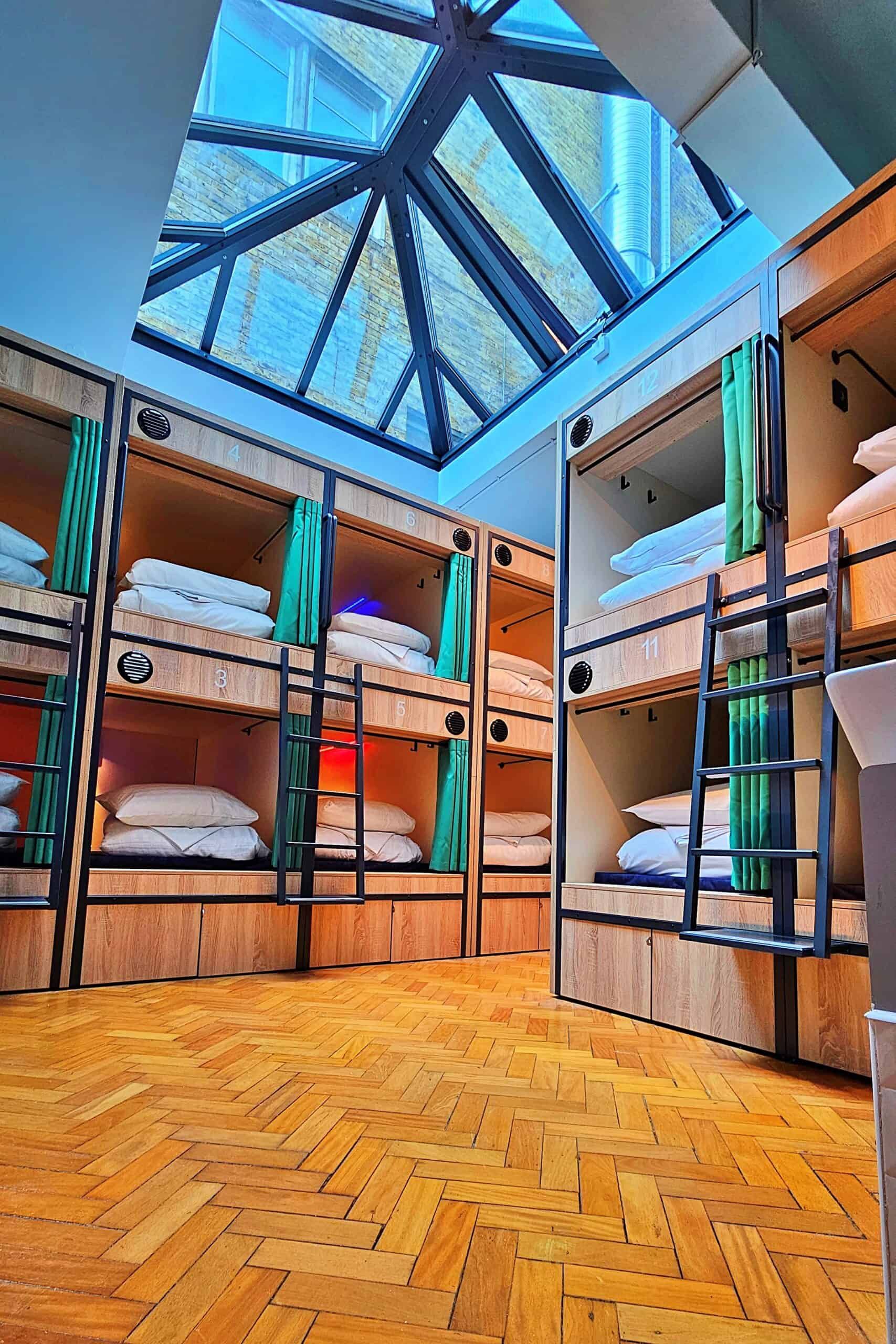 Clink261 pods dorm room