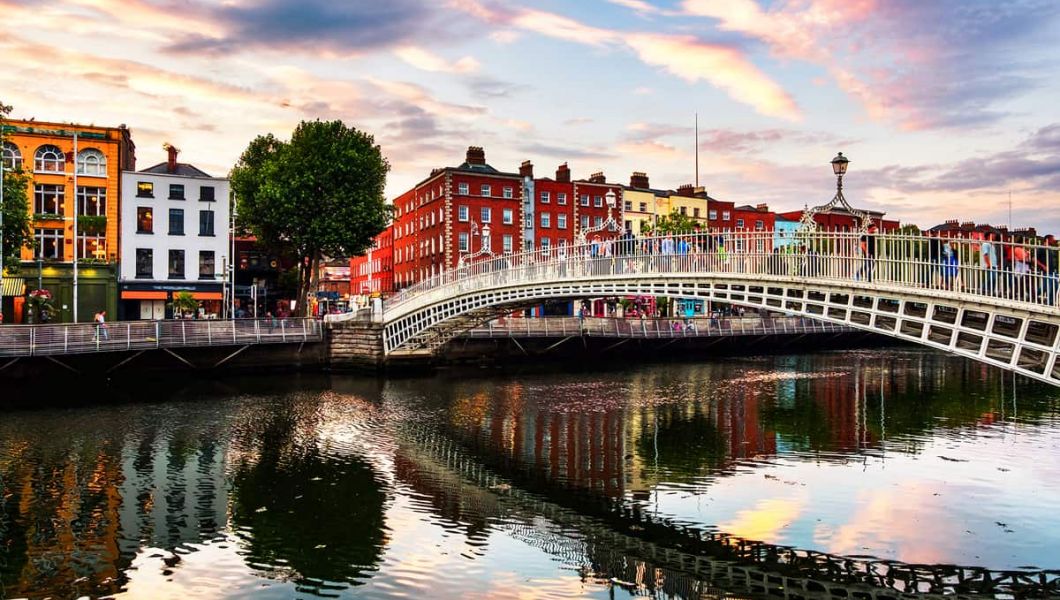 Ha'penny Bridge in Dublin