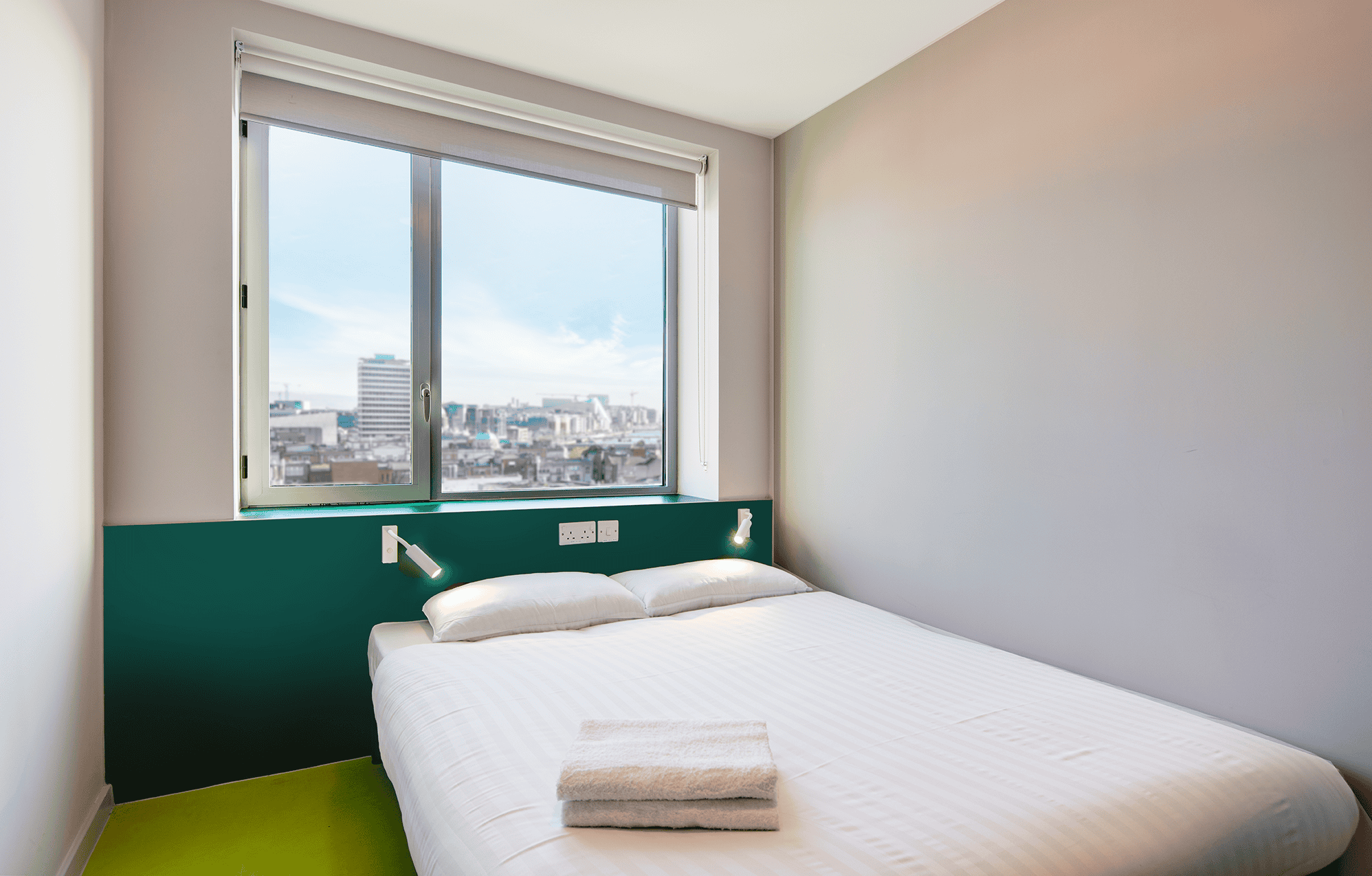 Clink i Lár quarto privado com cama de casal no hostel de Dublin