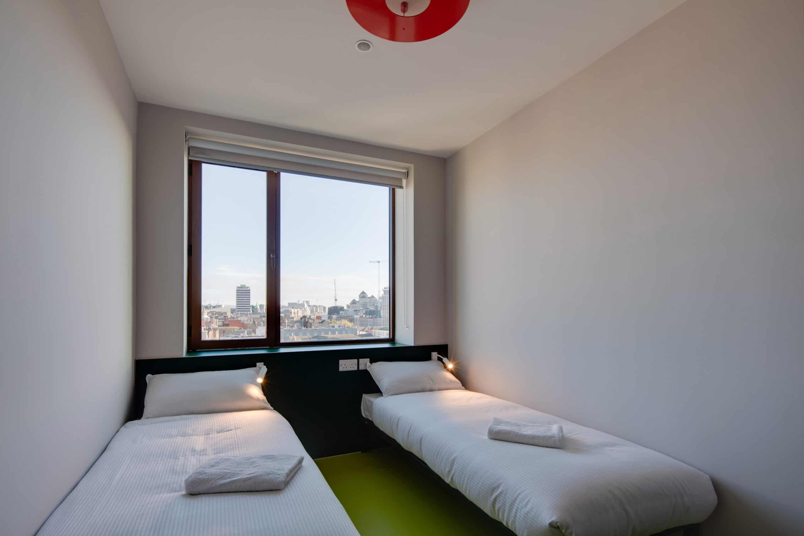 Twin room at Clink Dublin