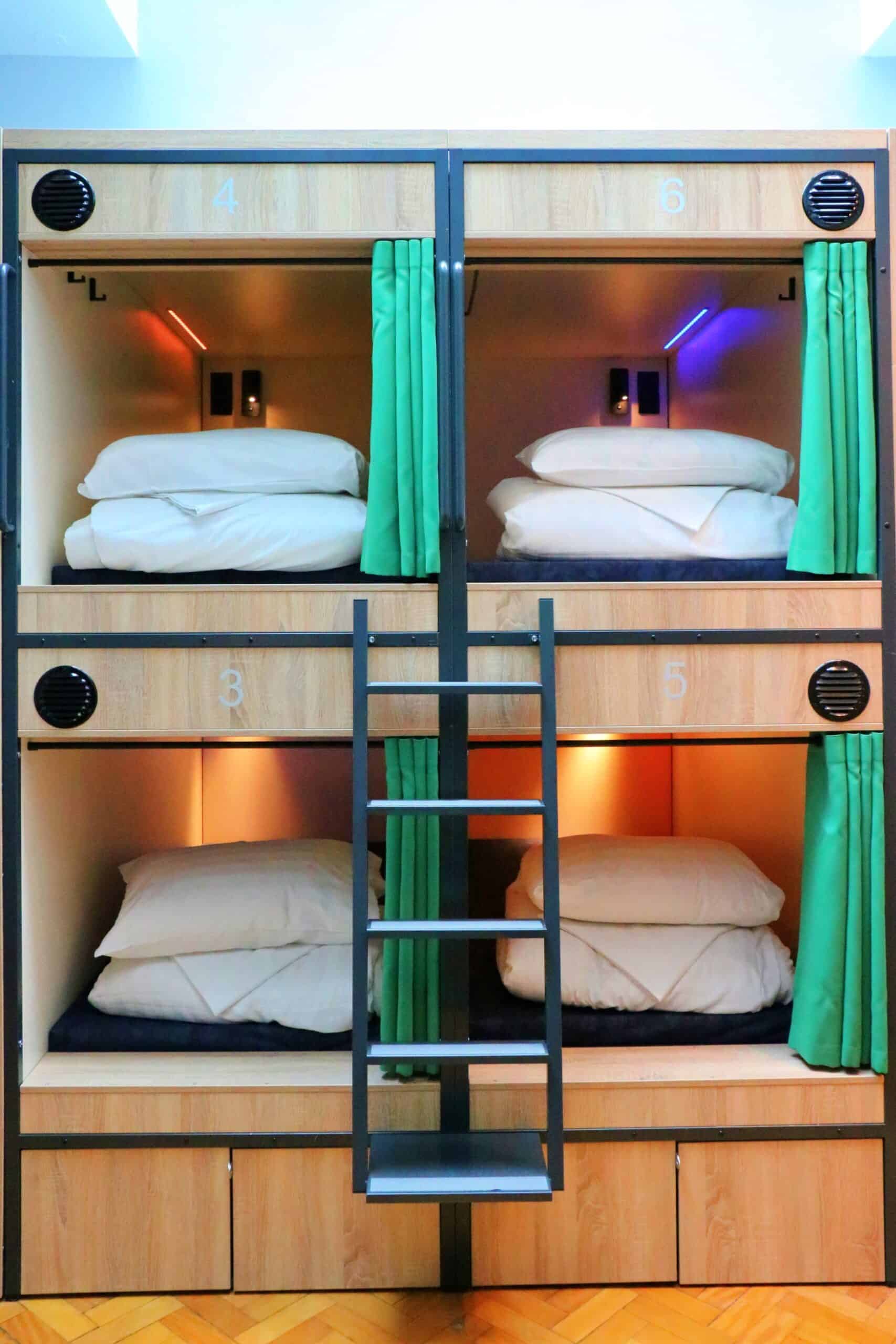 Clink261 pods dorm room