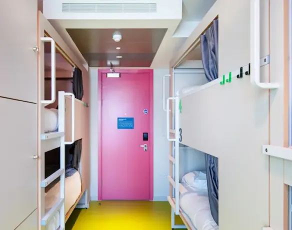 Dormitorio solo para mujeres en el albergue Clink i Lar, Dublín